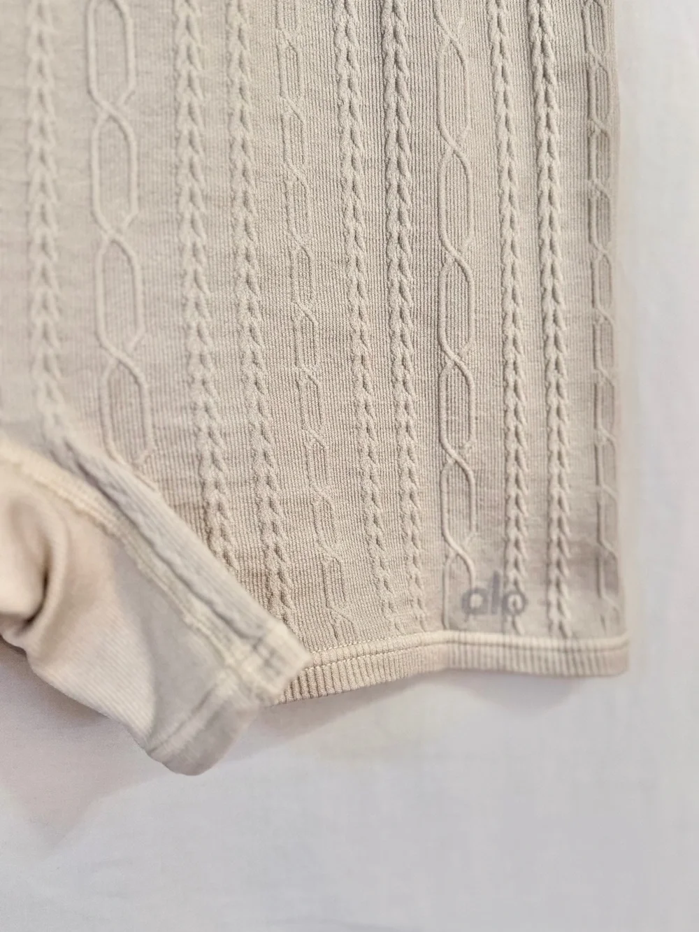 Alo Yoga Cream Cable Knit Biker Shorts High Waist Balletcore Cozy Activewear